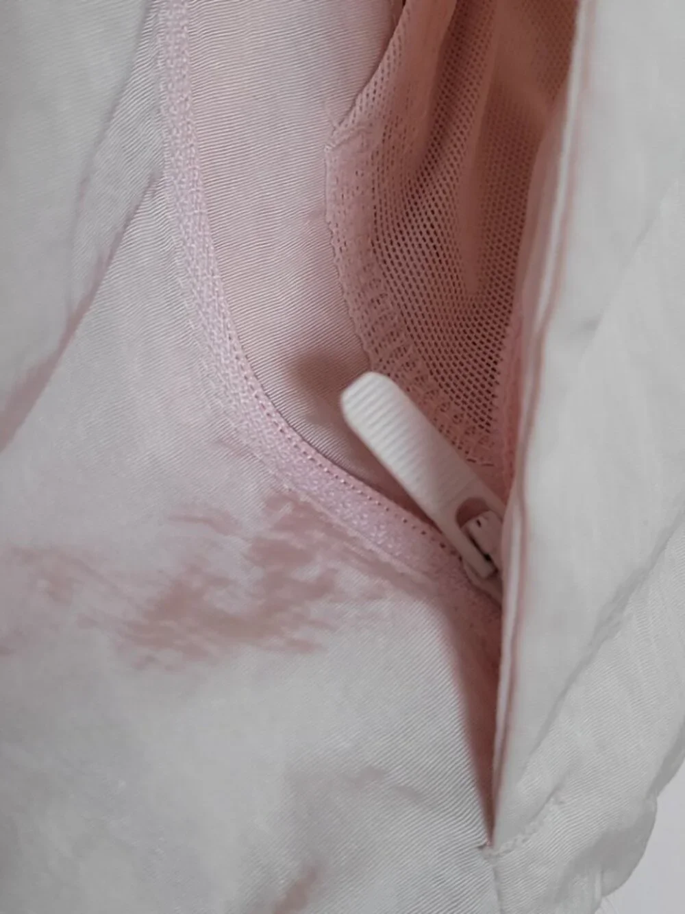Lululemon Non-Stop Bomber Reversible Misty Pink Size 4 Primaloft - Picture 7 of 10